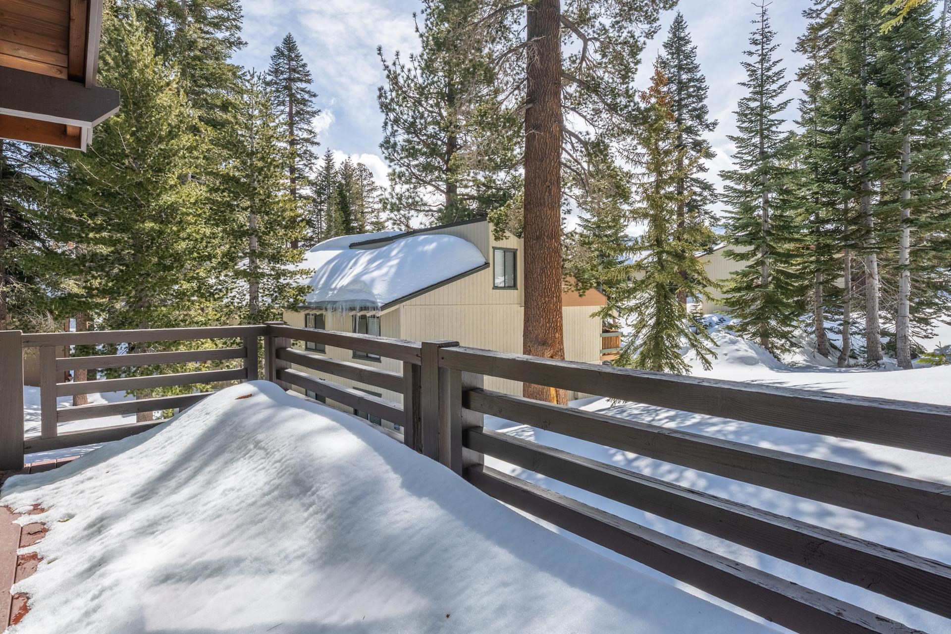 125 Davison Road, Unit 2 Mammoth Lakes, CA 93546 - Photo 21 of 50 a view of backyard with wooden floor and outdoor seating