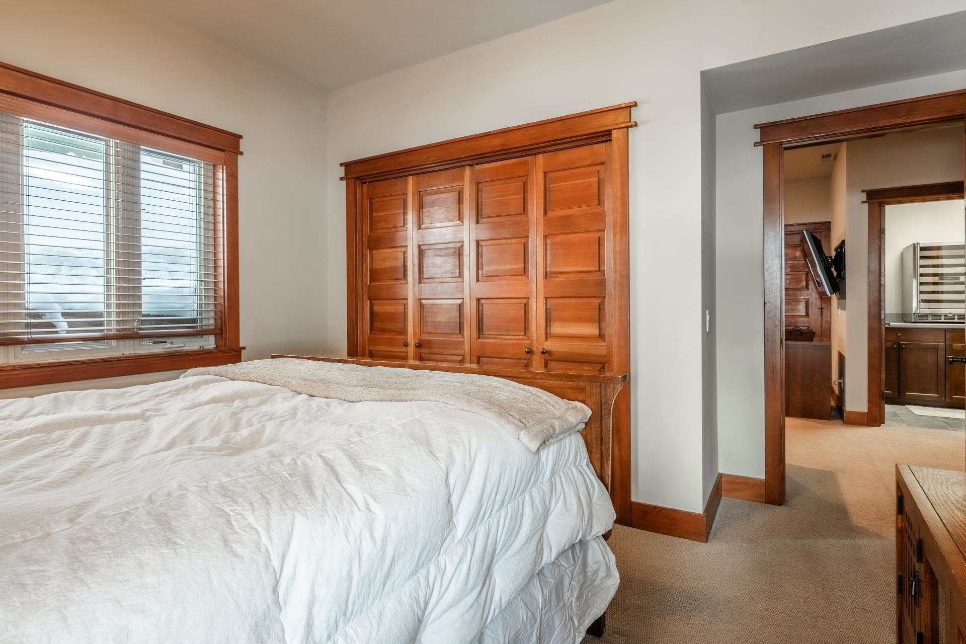 125 Davison Road, Unit 2 Mammoth Lakes, CA 93546 - Photo 42 of 50 a bedroom with a bed and a large window