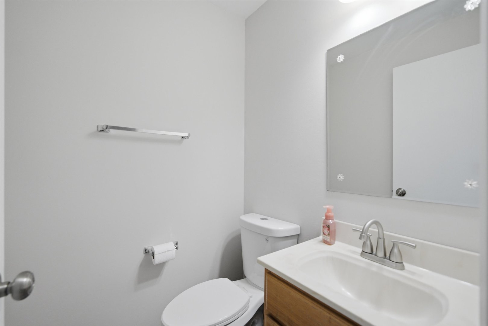 9817 Nottingham Avenue, Unit 304 Chicago Ridge, IL 60415 - Photo 9 of 14 Gallery Image 9
