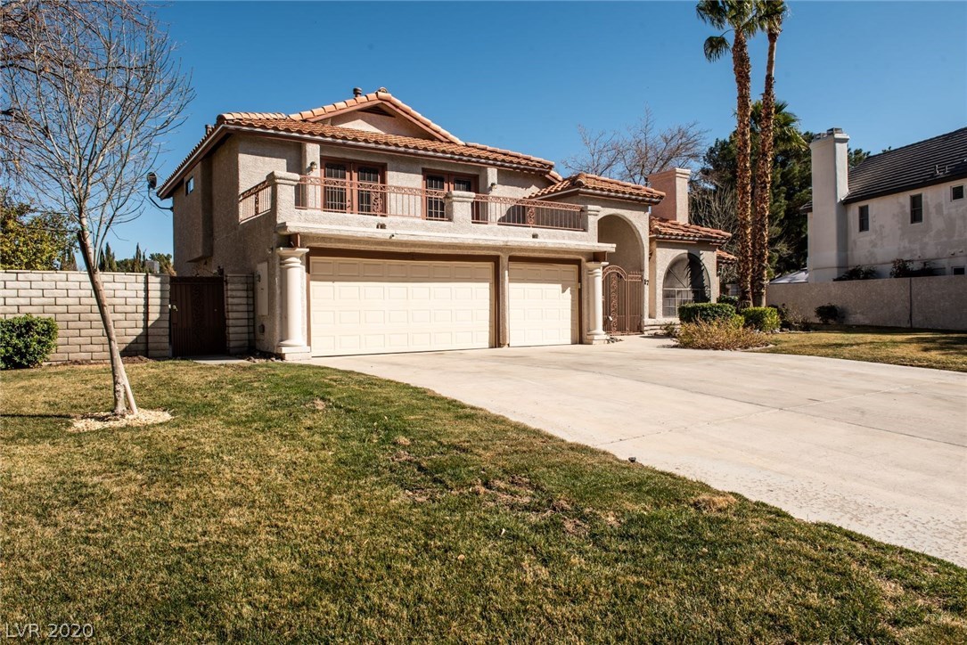 17 Pheasant Ridge Drive Henderson, NV 89014 - Photo 3 of 47 Gallery Image 3
