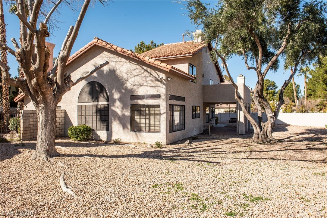 17 Pheasant Ridge Drive Henderson, NV 89014 - Photo 4 of 47 Gallery Image 4
