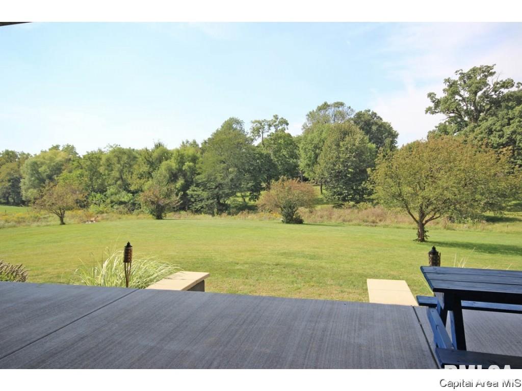 6475 Lehmann Road Pleasant Plains, IL 62677 - Photo 26 of 36 Gallery Image 26
