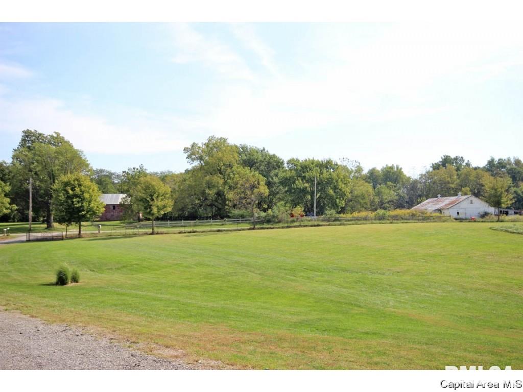 6475 Lehmann Road Pleasant Plains, IL 62677 - Photo 31 of 36 Gallery Image 31