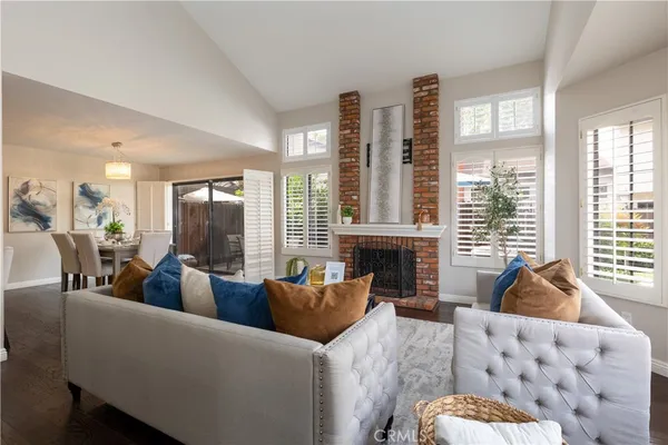 $629,900 | 523 West Puente Street, Unit 2, Covina, CA 91722