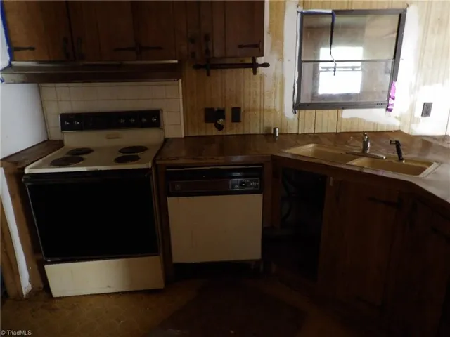 $45,500 | 136 Gaston Lane, Elkin, NC 28621