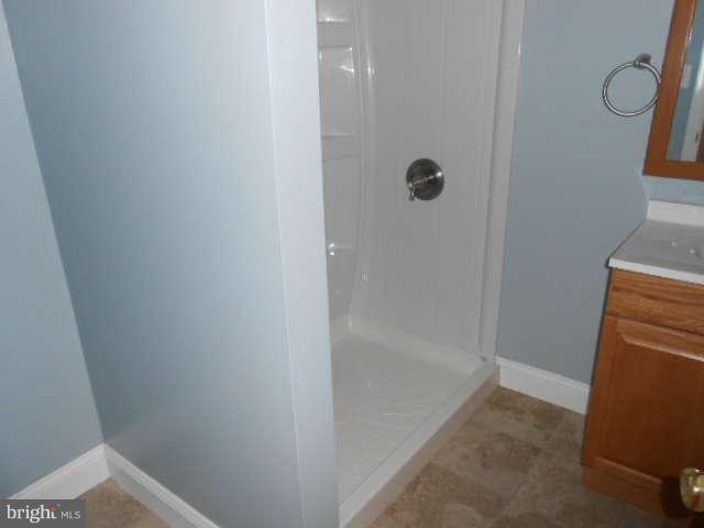 1313 Crofton Road Baltimore, MD 21239 - Photo 13 of 14 Bath