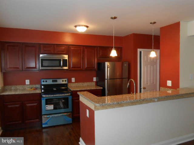 1313 Crofton Road Baltimore, MD 21239 - Photo 4 of 14 Kitchen