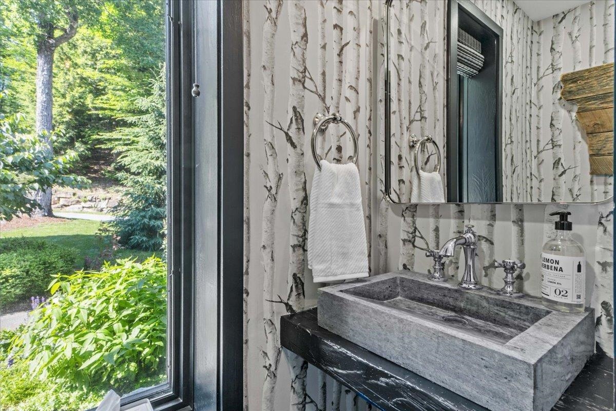 71 Sterling Ridge Road Stowe, VT 05672 - Photo 38 of 60