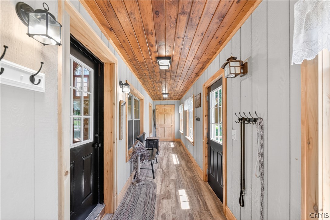 7101 Ives Road Marcy, NY 13403 - Photo 4 of 50