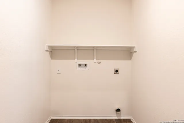 $1,700 | 13021 Kalinoski, St. Hedwig, TX 78152