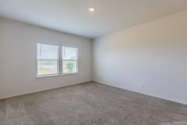 $1,700 | 13021 Kalinoski, St. Hedwig, TX 78152