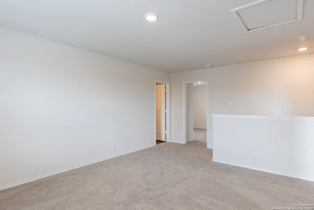 $1,700 | 13021 Kalinoski, St. Hedwig, TX 78152