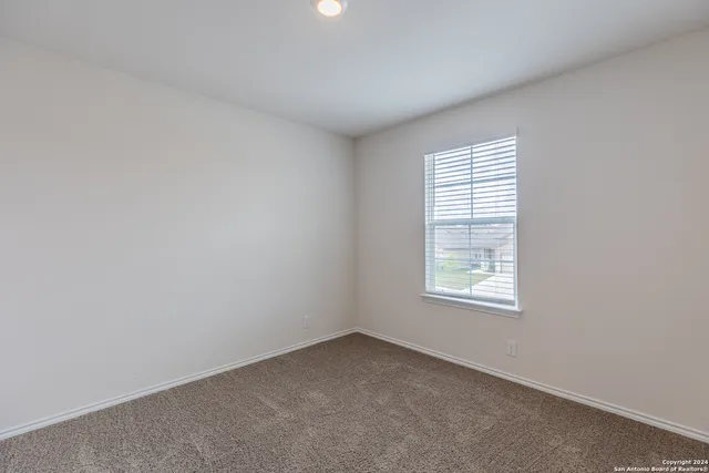 $1,700 | 13021 Kalinoski, St. Hedwig, TX 78152