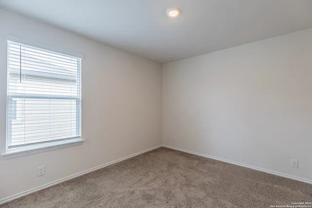 $1,700 | 13021 Kalinoski, St. Hedwig, TX 78152