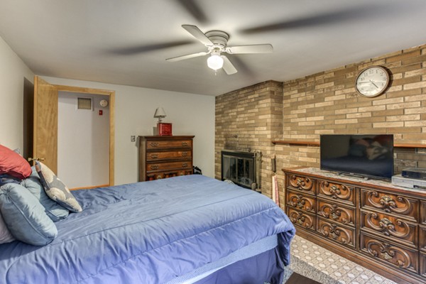 4 MacArthur Road Stoneham, MA 02180 - Photo 18 of 20 Gallery Image 18