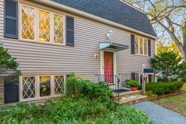 4 MacArthur Road Stoneham, MA 02180 - Photo 2 of 20 Gallery Image 2