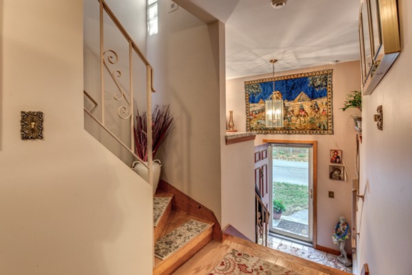 4 MacArthur Road Stoneham, MA 02180 - Photo 3 of 20 Gallery Image 3