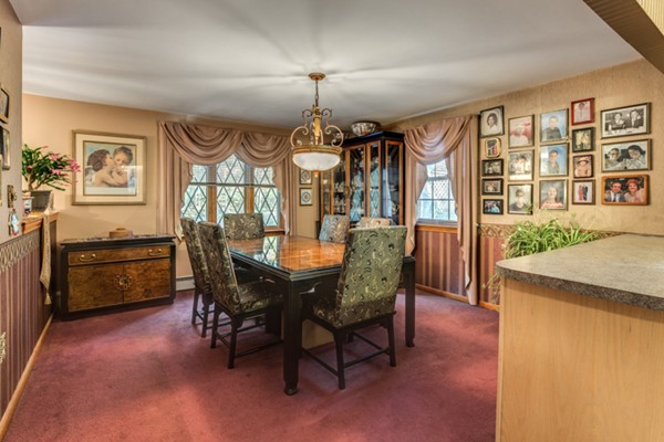 4 MacArthur Road Stoneham, MA 02180 - Photo 4 of 20 Gallery Image 4