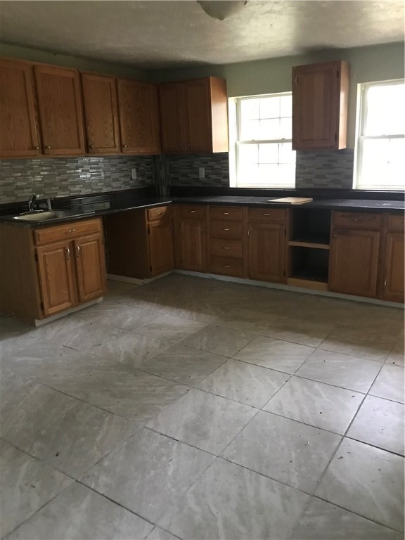 77 Rome Avenue Woonsocket, RI 02895 - Photo 4 of 26
