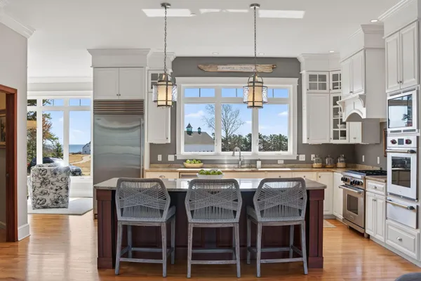 $3,950,000 | 4 Cole Farm Drive, Scarborough, ME 04074