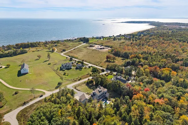 $3,950,000 | 4 Cole Farm Drive, Scarborough, ME 04074