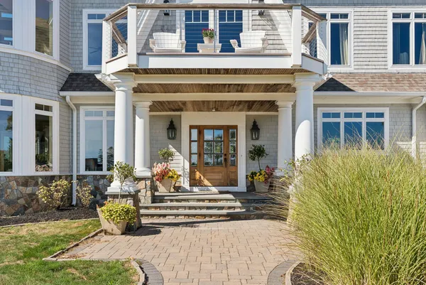$3,950,000 | 4 Cole Farm Drive, Scarborough, ME 04074