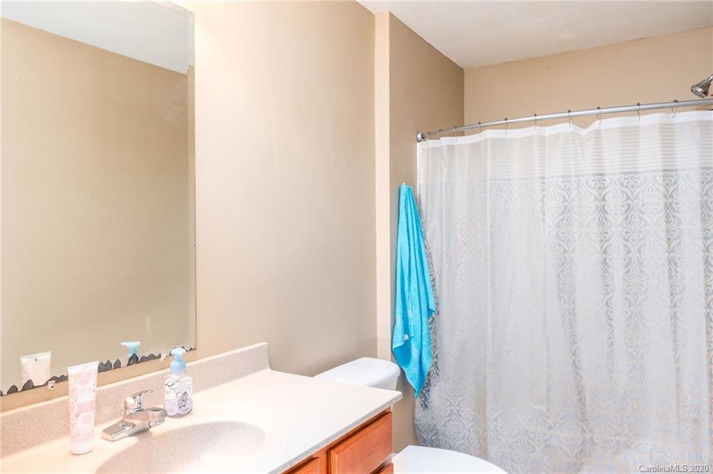 273 Morgan Road Candler, NC 28715 - Photo 11 of 19 Gallery Image 11
