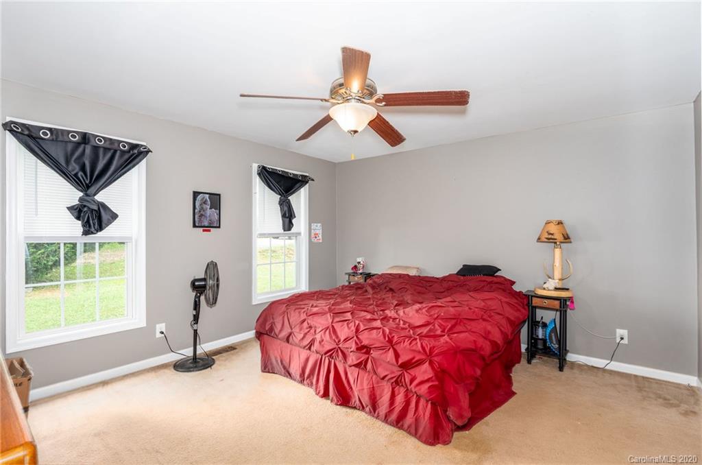 273 Morgan Road Candler, NC 28715 - Photo 10 of 19 Gallery Image 10
