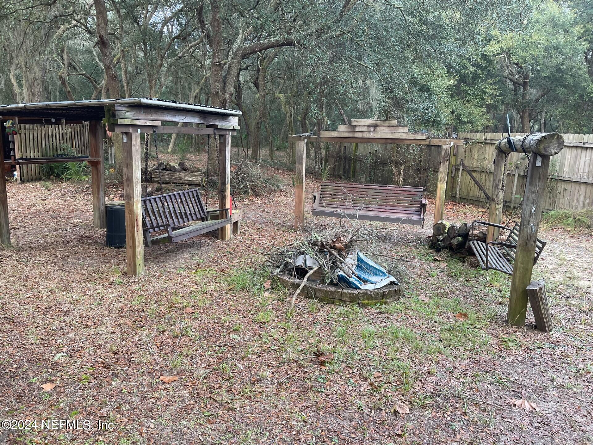 115 Nettles Road Florahome, FL 32140 - Photo 6 of 16 firepit