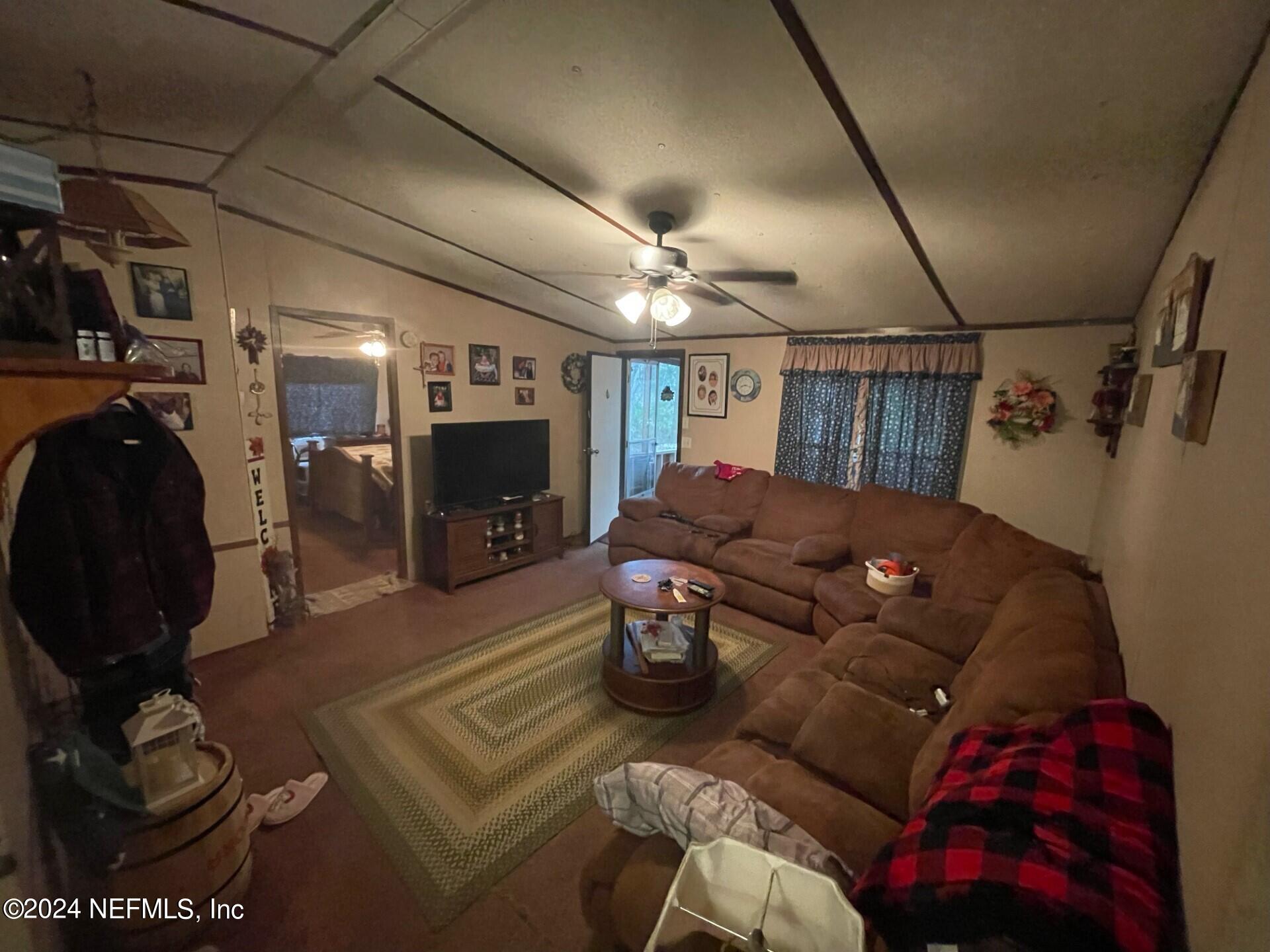 115 Nettles Road Florahome, FL 32140 - Photo 8 of 16 living room
