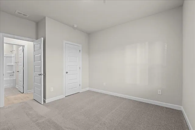 $327,900 | 422 Yellowstone Trail, Gray Court, SC 29645