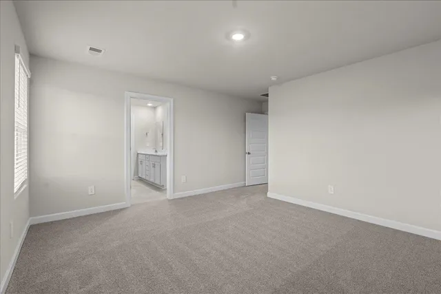 $327,900 | 422 Yellowstone Trail, Gray Court, SC 29645