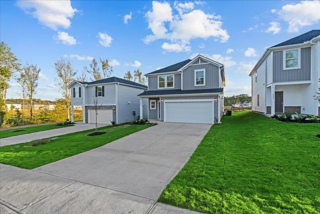 $327,900 | 422 Yellowstone Trail, Gray Court, SC 29645