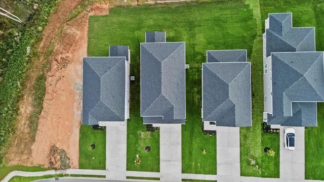 $327,900 | 422 Yellowstone Trail, Gray Court, SC 29645