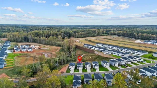 $327,900 | 422 Yellowstone Trail, Gray Court, SC 29645