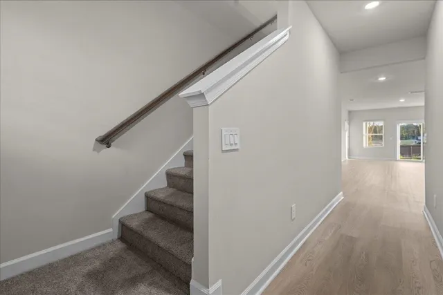 $327,900 | 422 Yellowstone Trail, Gray Court, SC 29645