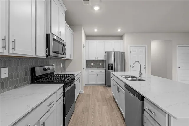 $327,900 | 422 Yellowstone Trail, Gray Court, SC 29645