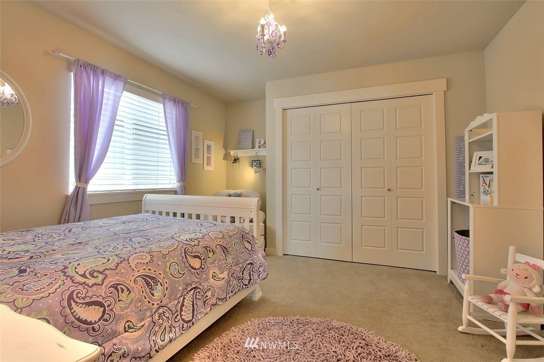 5621 Northeast 7th Place Renton, WA 98059 - Photo 18 of 25