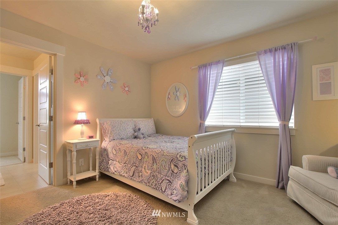 5621 Northeast 7th Place Renton, WA 98059 - Photo 19 of 25