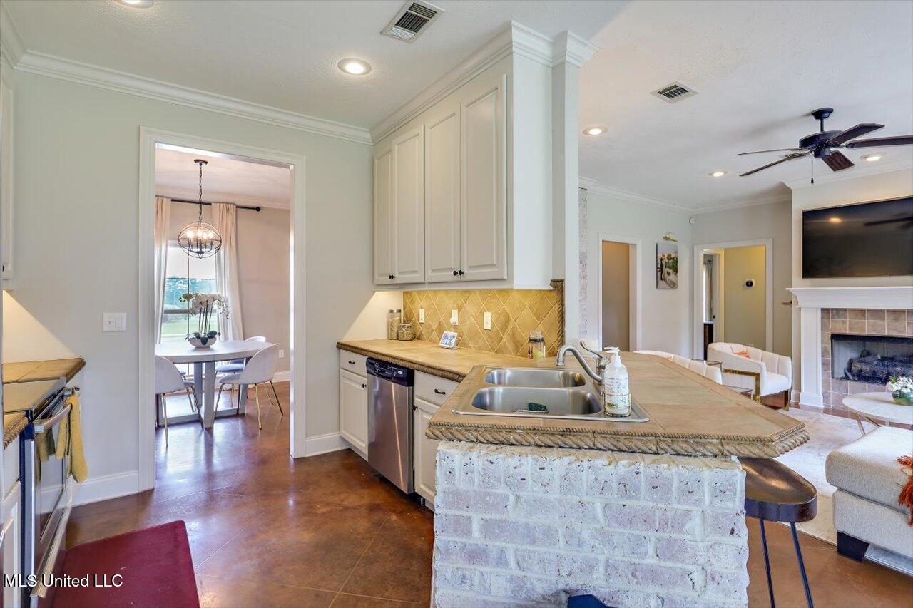 100 Britton Circle Flowood, MS 39232 - Photo 12 of 52 12-100 Britton Cir