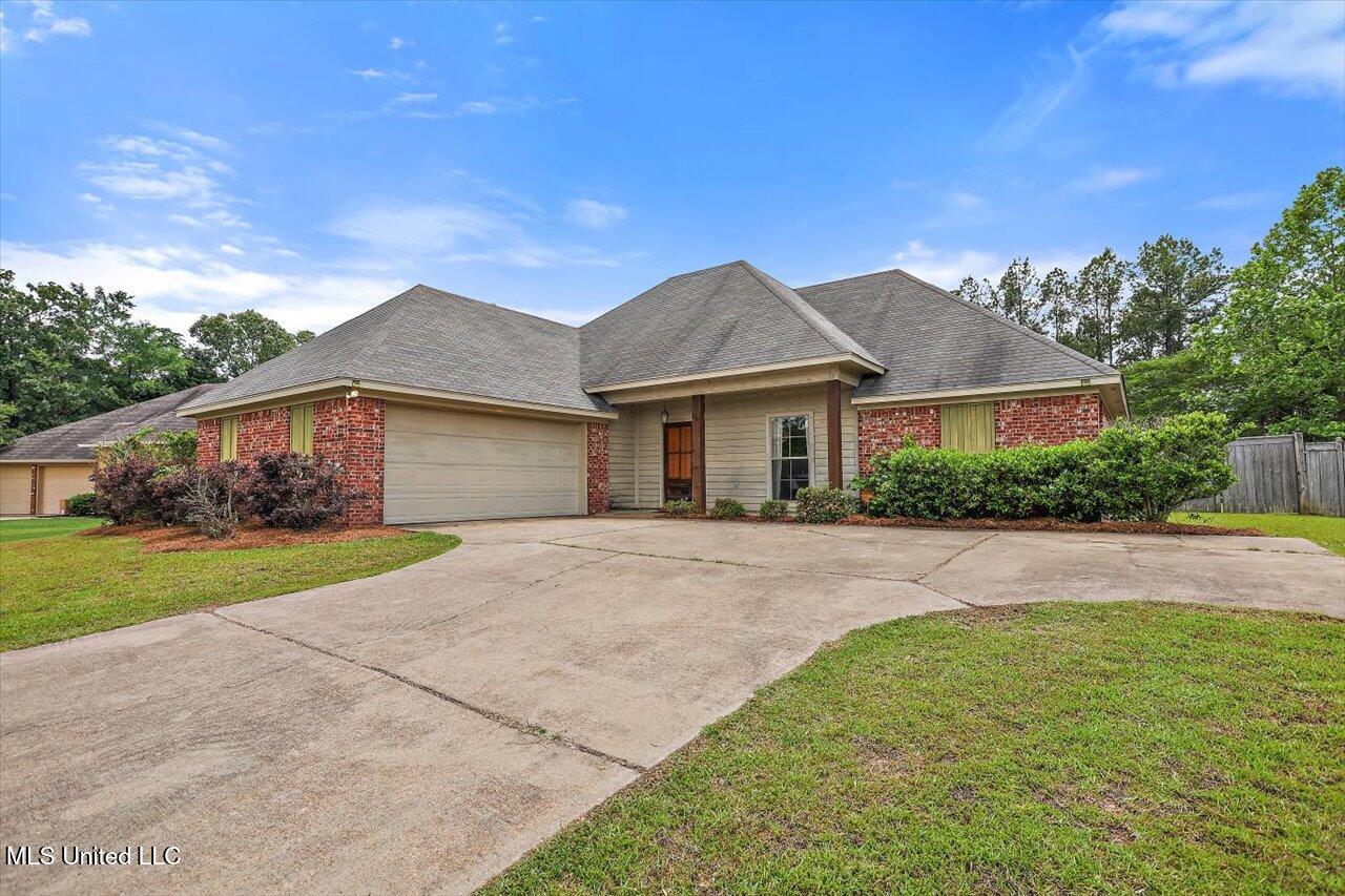 100 Britton Circle Flowood, MS 39232 - Photo 2 of 52 02-100 Britton Cir