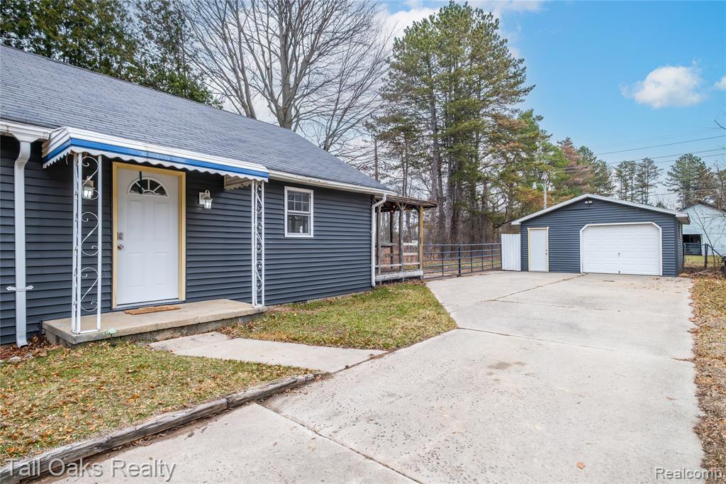 433 Birch Road Vassar, MI 48768 - Photo 2 of 15 Gallery Image 2