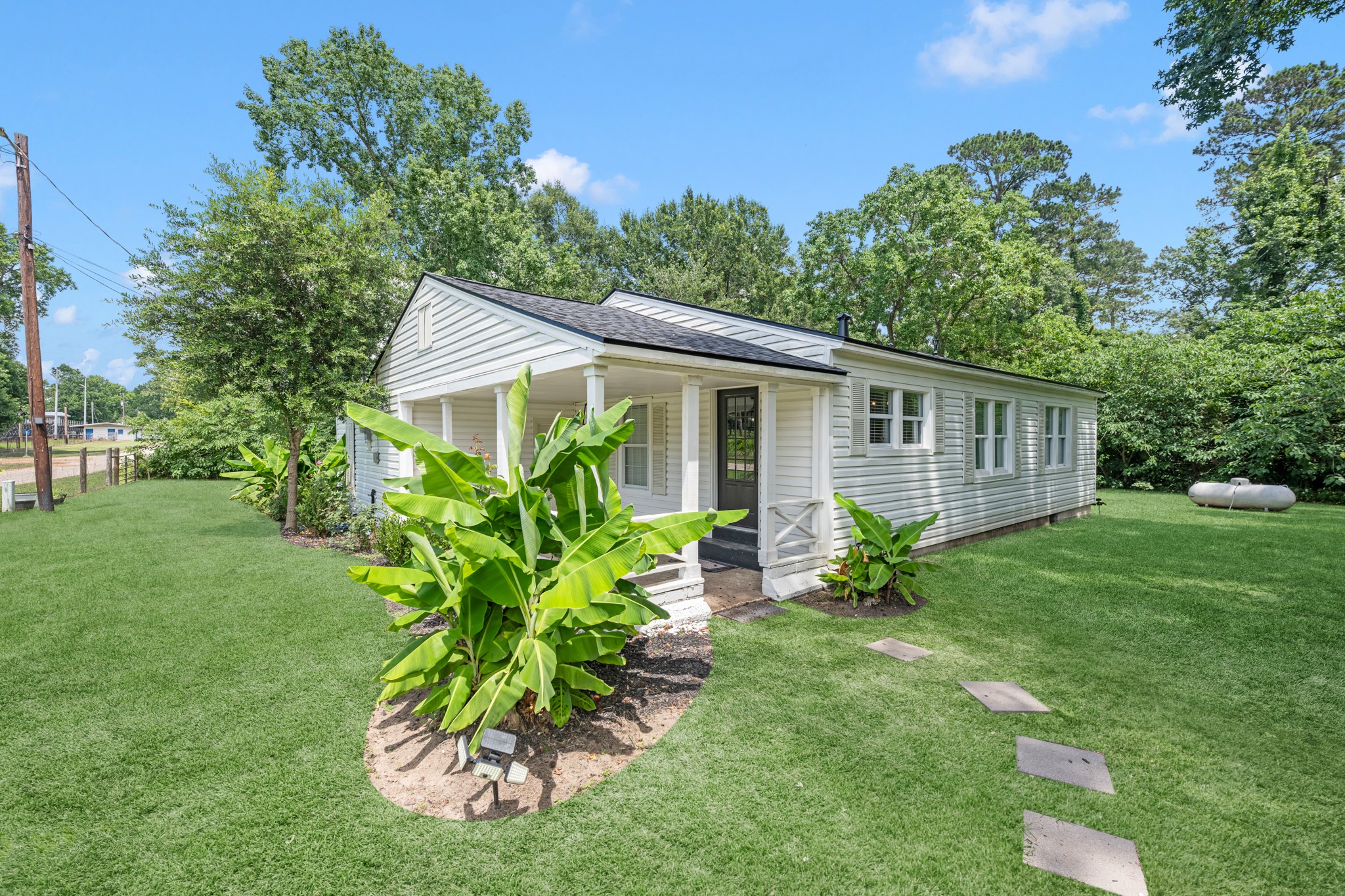 215 Bar Park Loop Coldspring, TX 77331 - Photo 3 of 34