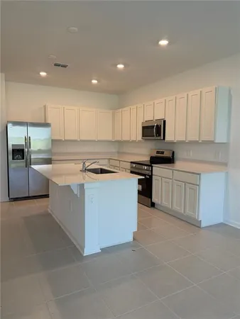 $1,950 | 2823 Maloof Drive, Davenport, FL 33837