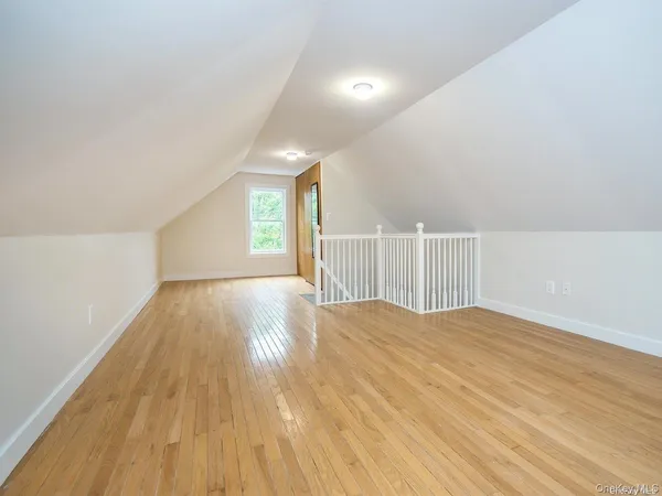 $5,988 | 4 South 8th Street, New Hyde Park, NY 11040