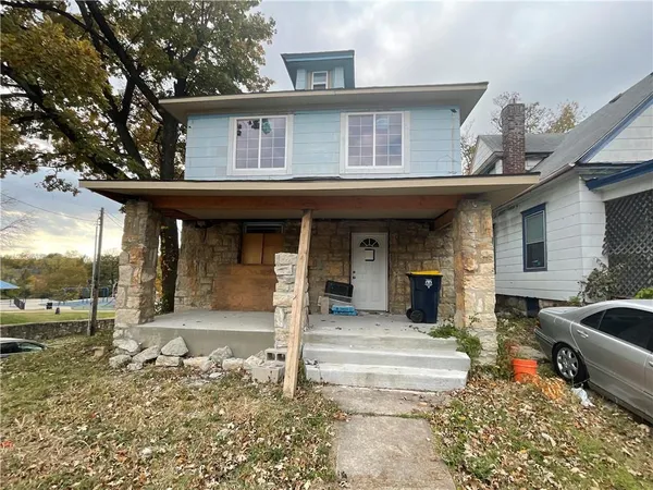 $109,500 | 2746 Brooklyn Avenue, Kansas City, MO 64109