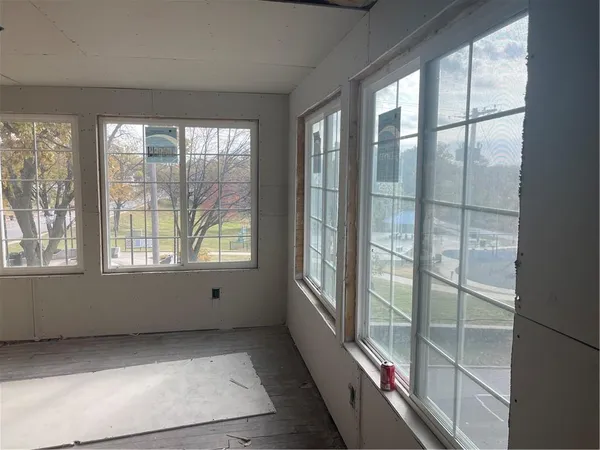$109,500 | 2746 Brooklyn Avenue, Kansas City, MO 64109