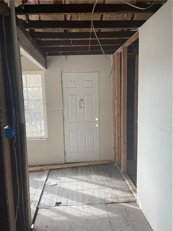 $109,500 | 2746 Brooklyn Avenue, Kansas City, MO 64109