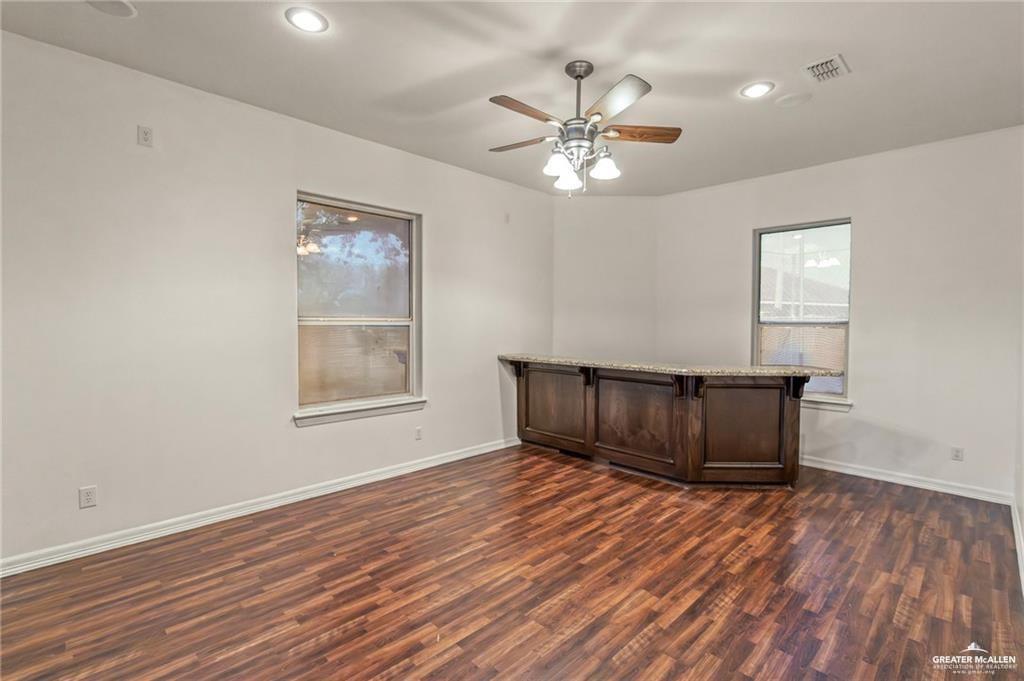 2013 Rochester Avenue Edinburg, TX 78539 - Photo 10 of 21 Gallery Image 10