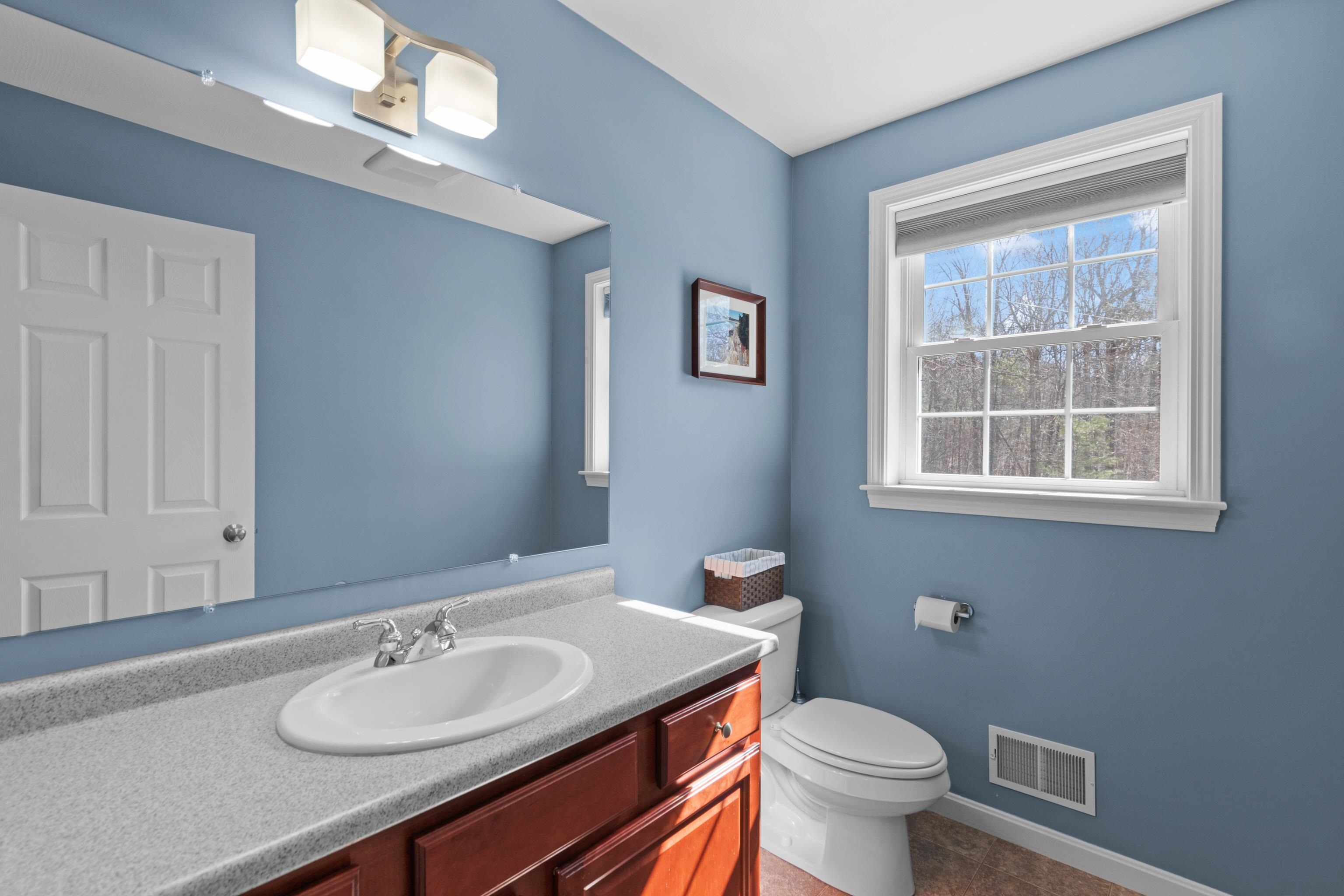 257 Steam Mill Road Auburn, NH 03032 - Photo 14 of 40 Gallery Image 14
